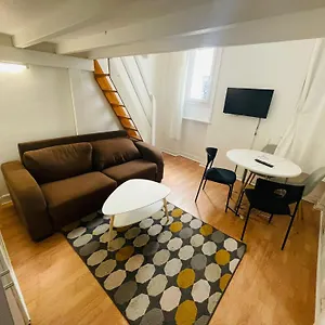  Appartement Centre De - Le Marais Bastille Voltaire - 4 Personnes France